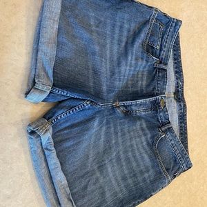 Eddie Bauer boyfriend shorts